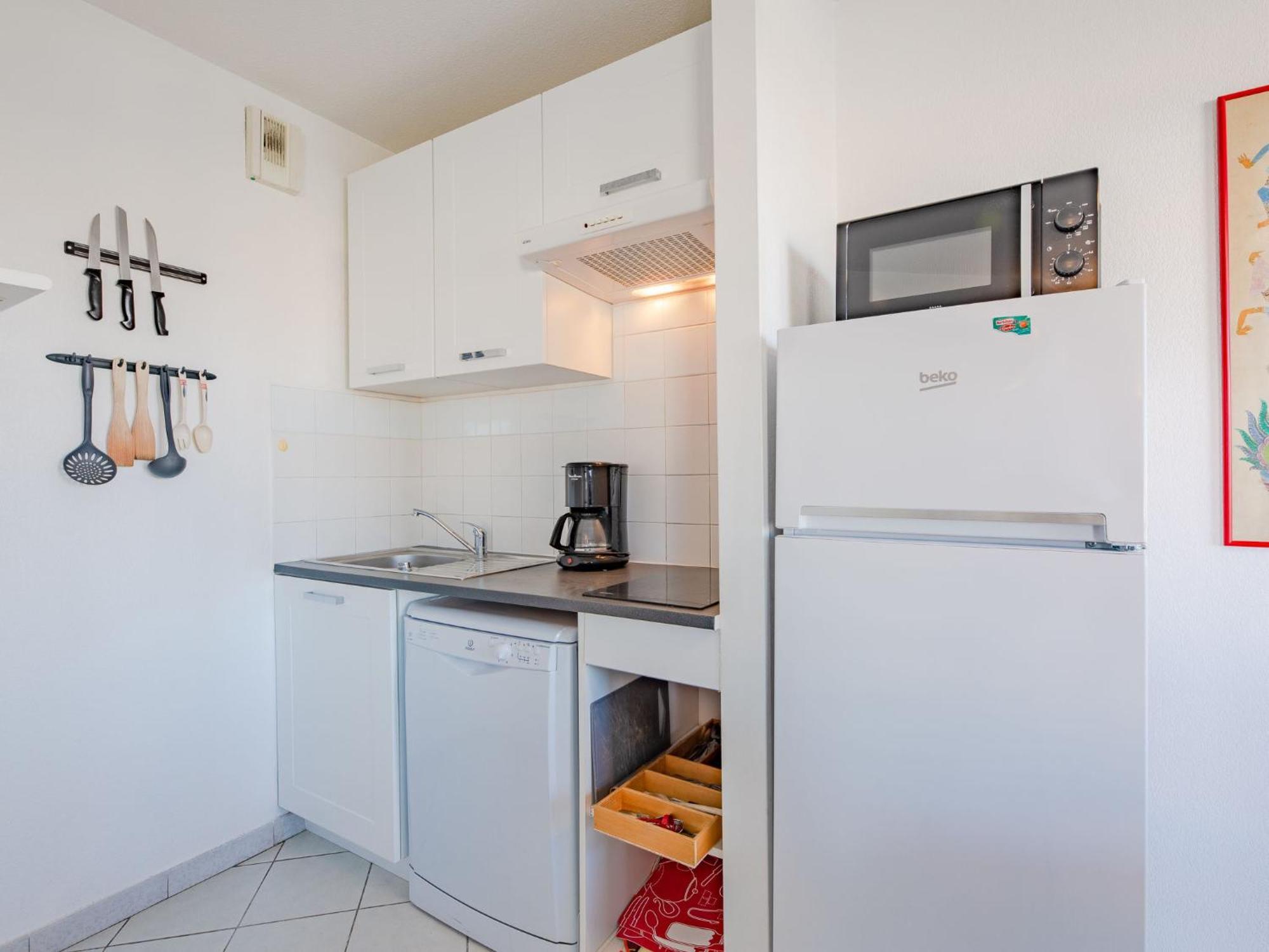 L'open-12 By Interhome Appartement Fréjus
